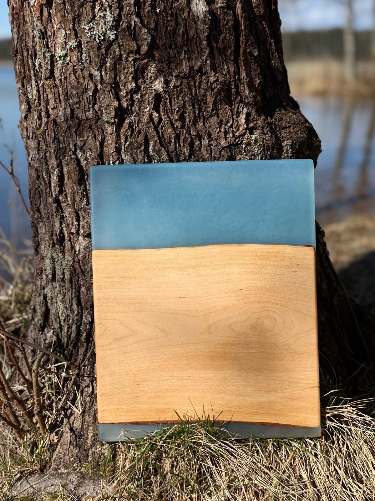 Serving Board – Natural Edge Luxury Edition