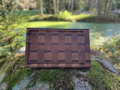 Cutting and Serving Board – End Grain Mosaic Edition